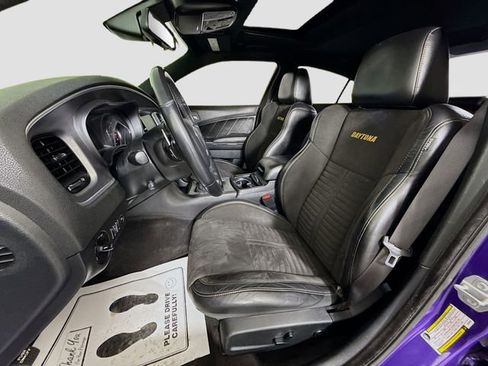 Used 2018 Dodge Charger R/T image 19