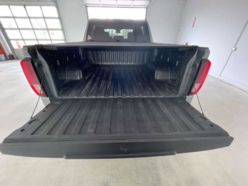 Used 2023 GMC Sierra 1500 Elevation AWD/4WD image 23