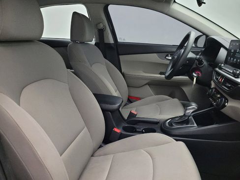 Used 2019 Kia Forte LXS FWD image 21
