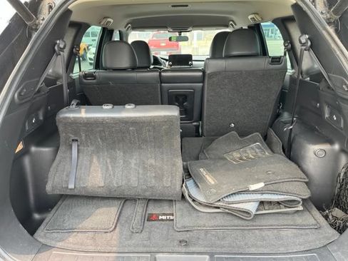 Used 2022 Mitsubishi Outlander SE AWD/4WD image 5