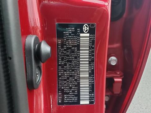 Used 2026 Toyota Corolla LE FWD image 26