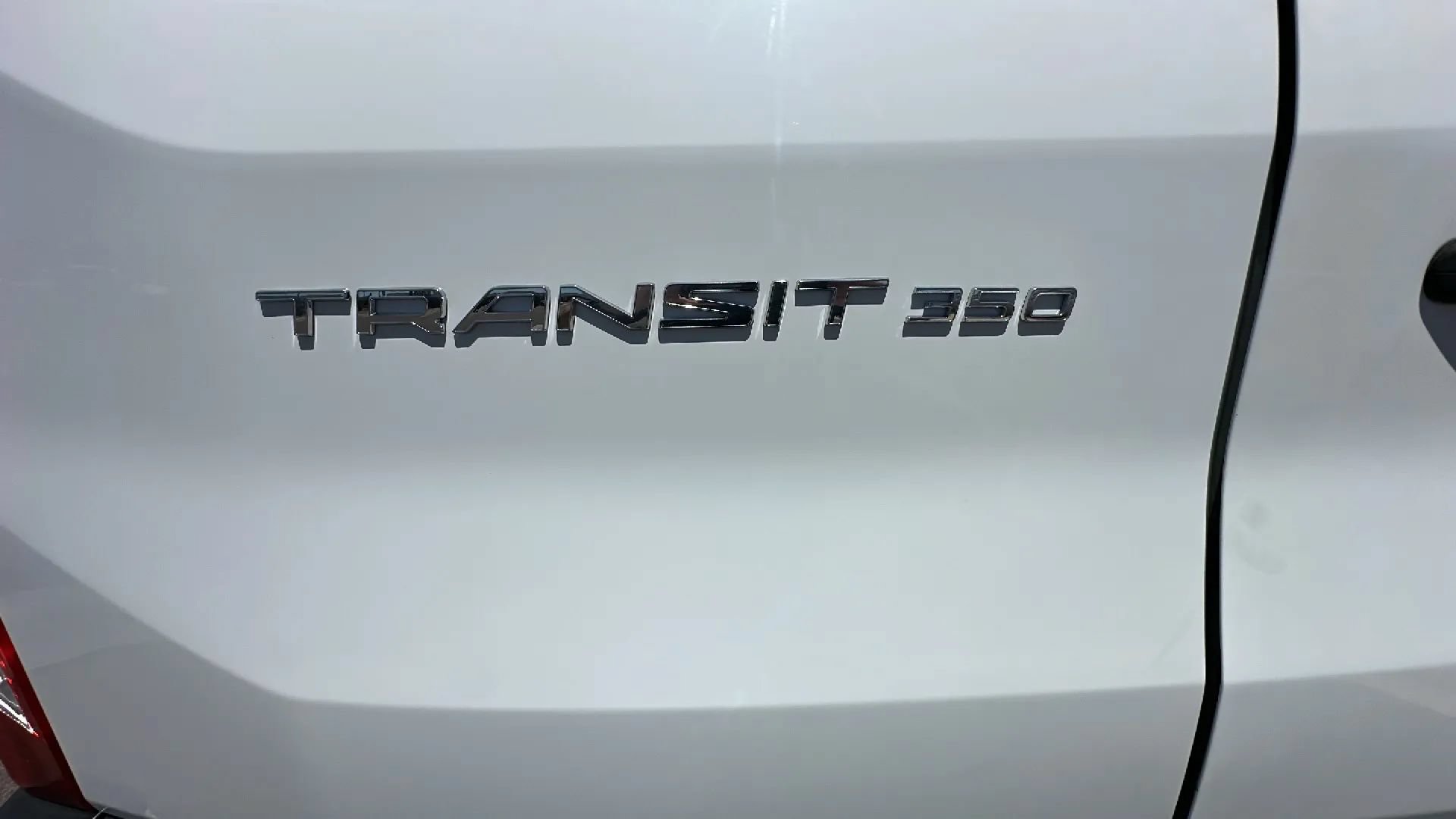 Used 2016 Ford Transit 350 XL RWD image 4