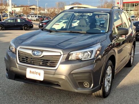 Used 2020 Subaru Forester w/ Alloy Wheel Package image 10