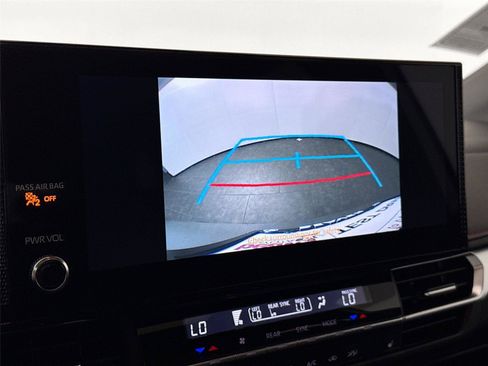Certified 2025 Toyota Sienna XSE w/ XSE Plus Package FWD image 25