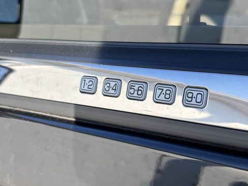 Used 2016 Ford Expedition Limited w/ Equipment Group 301A image 12