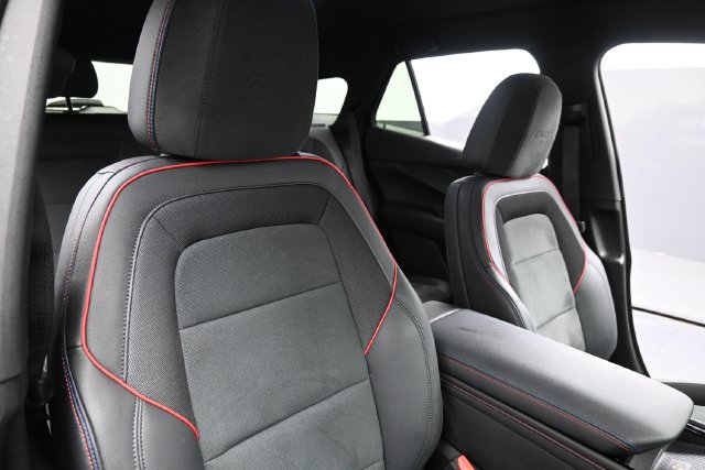 Used 2024 Chevrolet Blazer EV RS AWD/4WD image 33