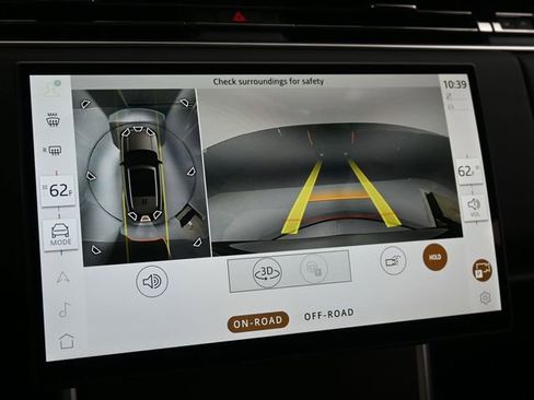 New 2025 Land Rover Range Rover SV image 17