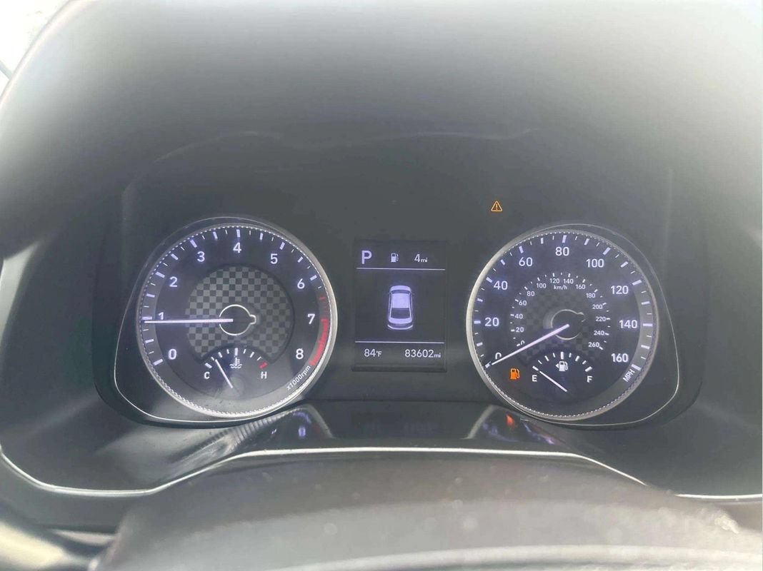 Used 2020 Hyundai Elantra SEL FWD image 19