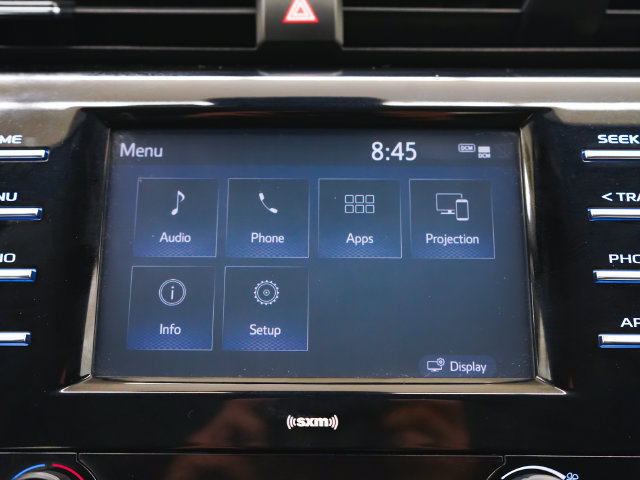 Used 2020 Toyota Camry SE w/ Convenience Package FWD image 30