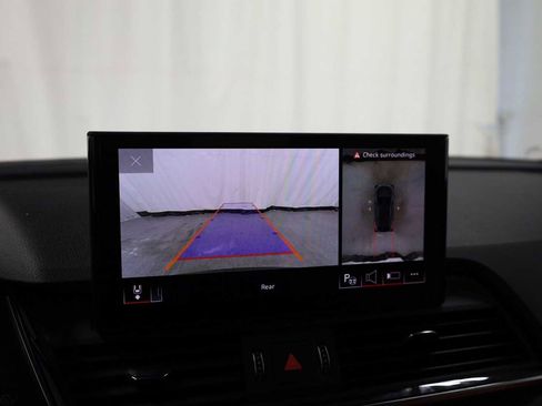 Used 2023 Audi SQ5 Prestige image 32