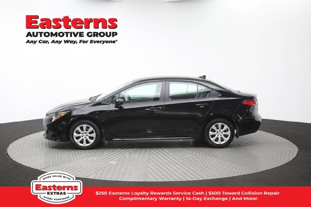 Used 2026 Toyota Corolla LE FWD image 60