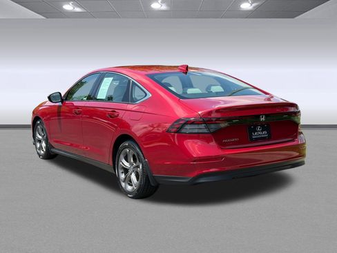 Used 2024 Honda Accord EX image 3
