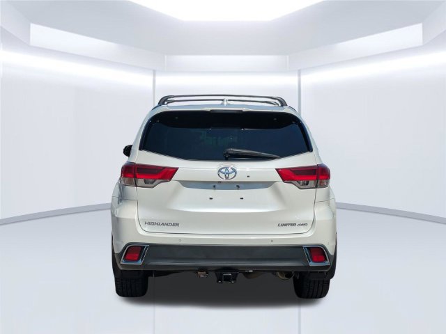 Used 2019 Toyota Highlander Limited AWD/4WD image 5