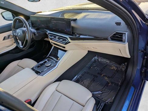 Used 2023 BMW 330i Sedan w/ Convenience Package image 21