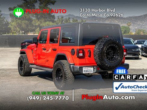 Used 2021 Jeep Wrangler Unlimited Sahara image 4