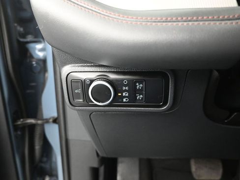 Used 2025 Ford Explorer Active image 13