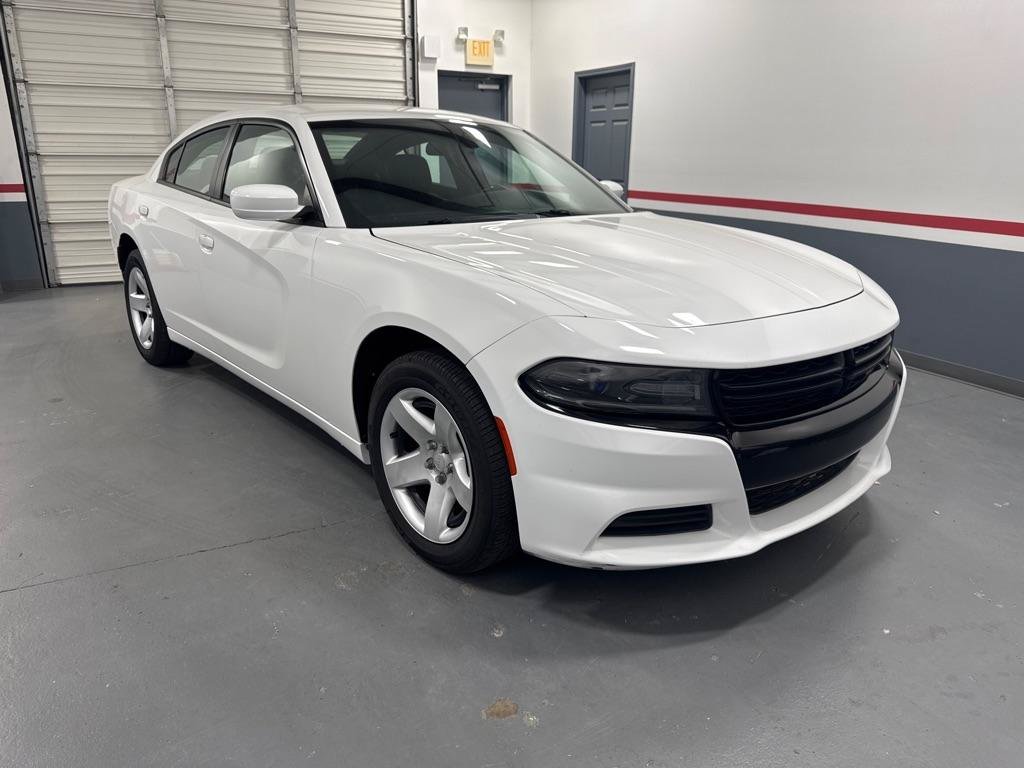 Used 2019 Dodge Charger Police RWD image 2