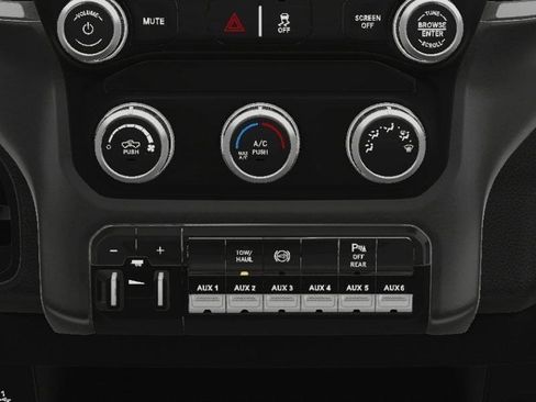 New 2024 RAM 3500 Tradesman w/ Chrome Appearance Group image 28