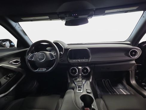 Used 2023 Chevrolet Camaro SS RWD image 9