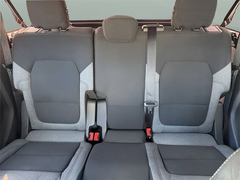 Used 2022 Ford Bronco Big Bend image 28