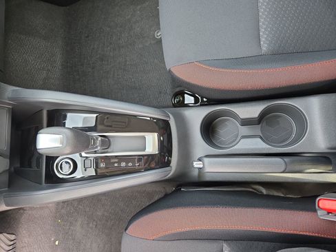 New 2025 Nissan Versa SR w/ Trunk Package image 22