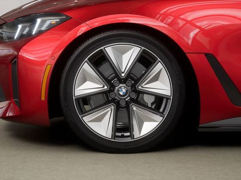 New 2026 BMW i4 eDrive40 w/ Premium Package image 34