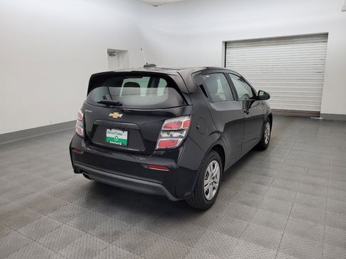 Used 2020 Chevrolet Sonic LT FWD image 9