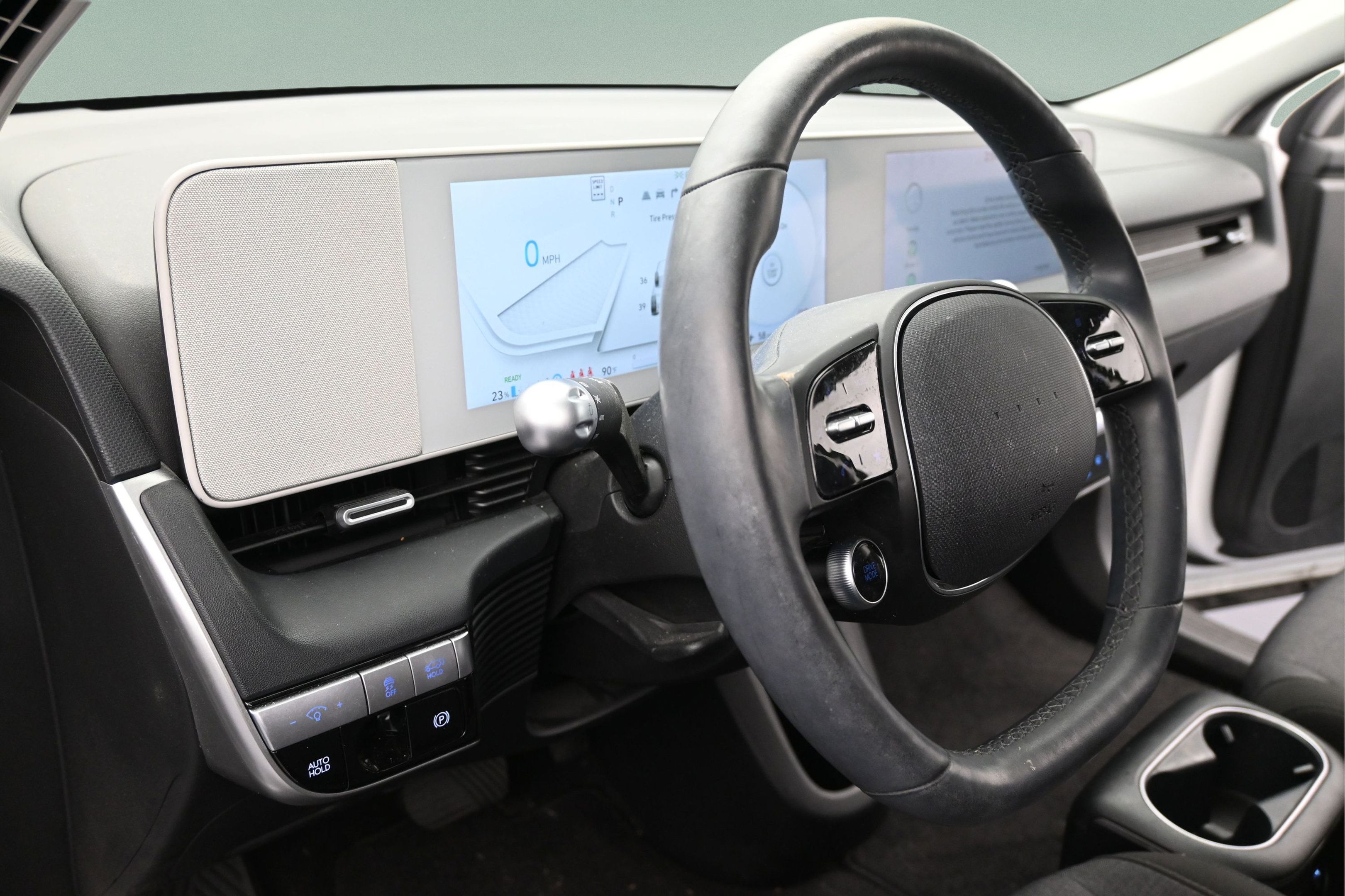 Used 2024 Hyundai Ioniq 5 SEL RWD image 12