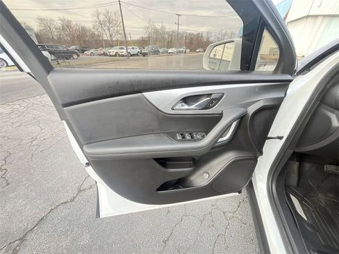 Used 2020 Chevrolet Blazer LT image 13