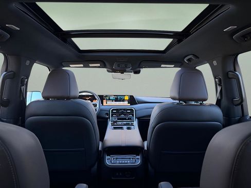 New 2026 Nissan Armada Platinum AWD/4WD image 17