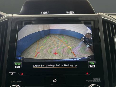 Used 2022 Subaru Crosstrek 2.5i Limited w/ Moonroof Package 2 image 11