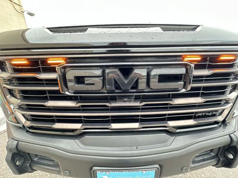 Used 2025 GMC Sierra 1500 AT4X AWD/4WD image 32