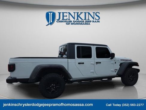Certified 2021 Jeep Gladiator Mojave w/ Cold Weather Group image 6
