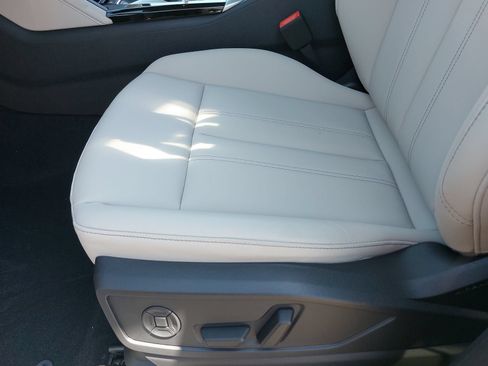 New 2026 Audi Q5 Premium Plus AWD/4WD image 32