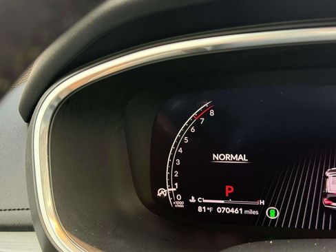Used 2024 Acura MDX SH-AWD w/ Technology Package image 24