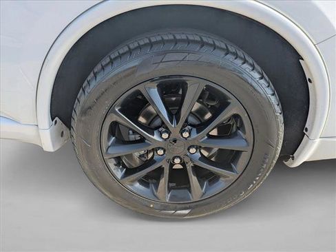 Used 2017 Dodge Durango R/T w/ Technology Group image 9