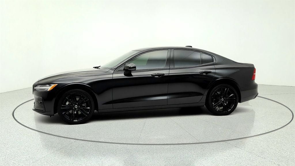 Used 2024 Volvo S60 B5 Plus w/ Climate Package AWD/4WD image 8