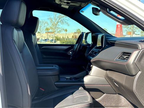 Used 2021 Chevrolet Tahoe RST w/ Luxury Package image 12