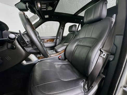 Used 2018 Land Rover Range Rover Supercharged image 23