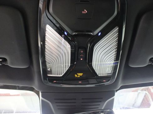 Used 2024 BMW X5 xDrive50e AWD/4WD image 30
