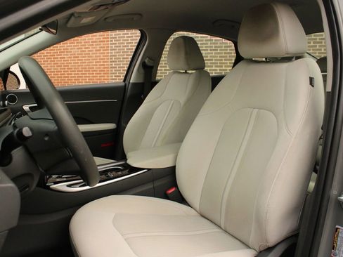 Used 2022 Hyundai Sonata SEL image 14