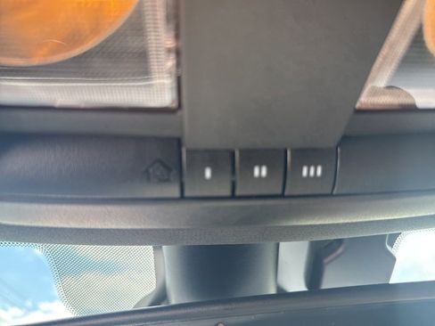 Used 2021 Dodge Challenger SXT w/ Plus Package image 22