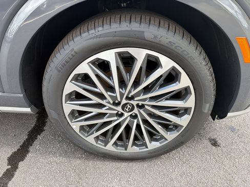 New 2026 Hyundai Palisade Calligraphy FWD image 13