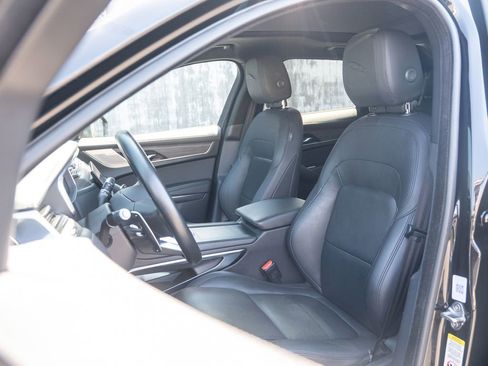 Used 2022 Jaguar F-PACE S AWD/4WD image 19