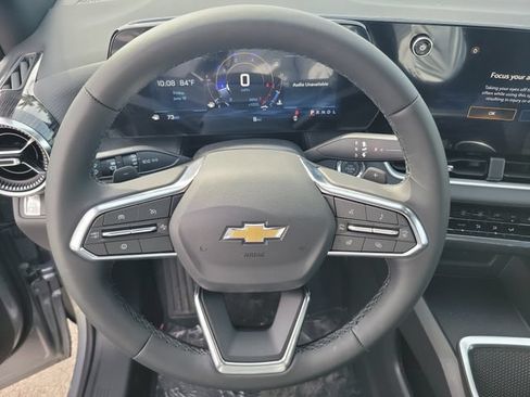 New 2026 Chevrolet Equinox LT w/ Safety and Technology Package FWD image 24