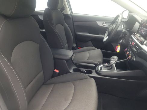 Used 2023 Kia Forte LX FWD image 21