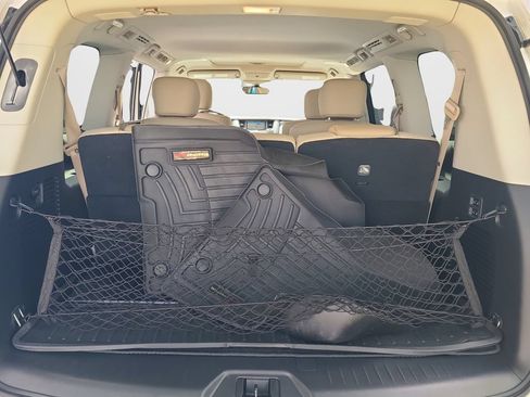 Used 2020 Nissan Armada SL w/ Premium Package RWD image 14
