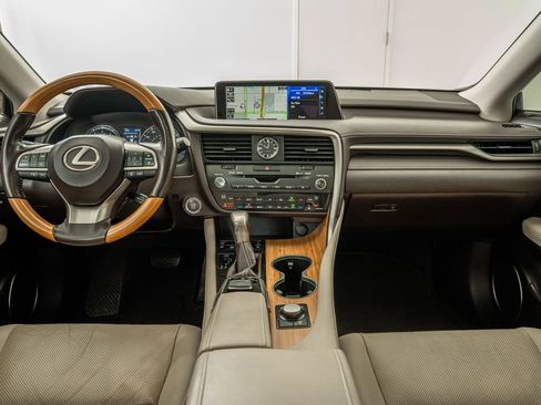 Used 2018 Lexus RX 350L FWD image 30