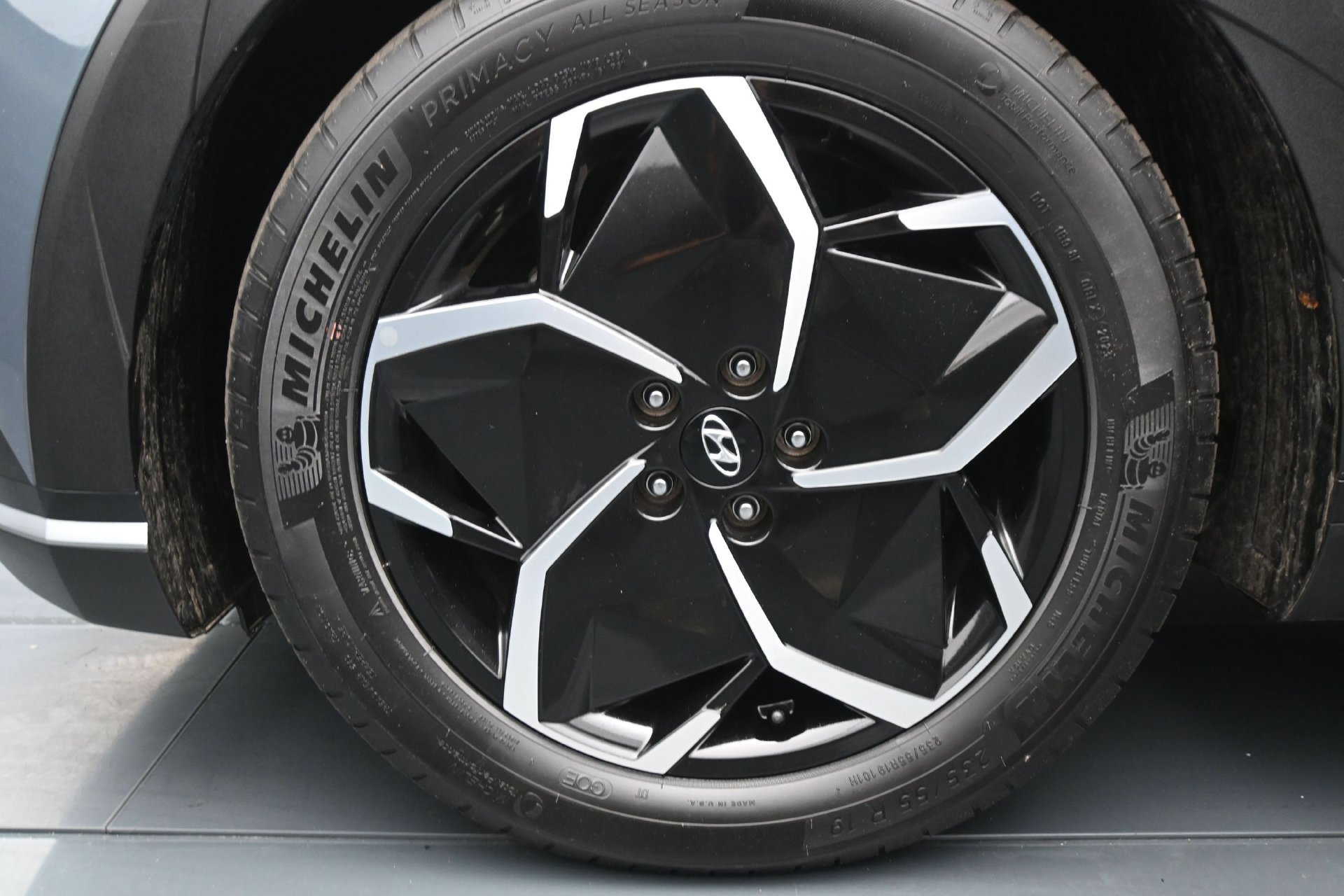 Certified 2024 Hyundai Ioniq 5 SEL AWD/4WD image 23