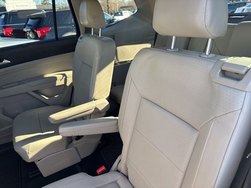 Used 2021 Volkswagen Atlas SEL image 26